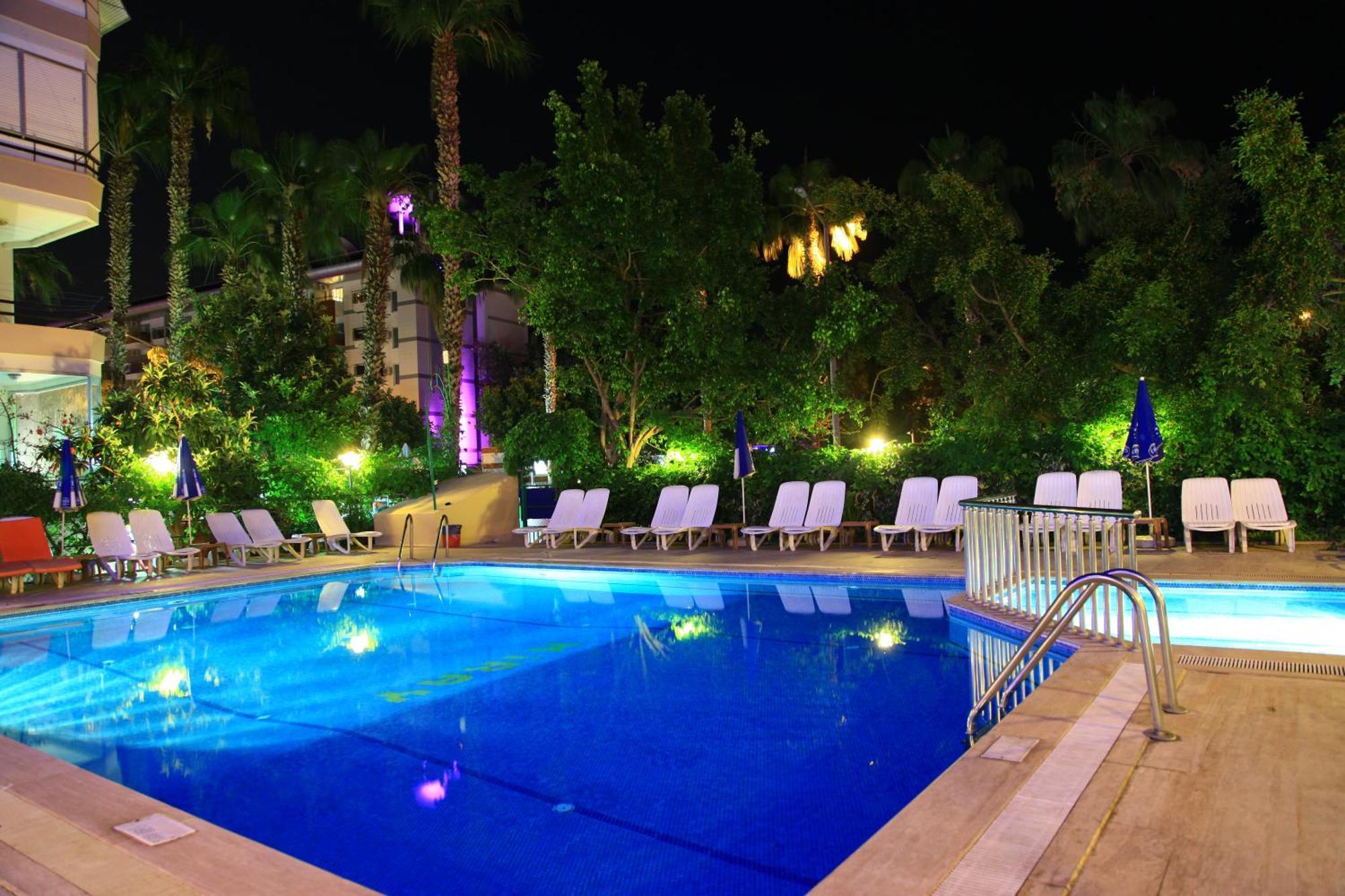 Miray Hotel Kleopatra Alanya Extérieur photo