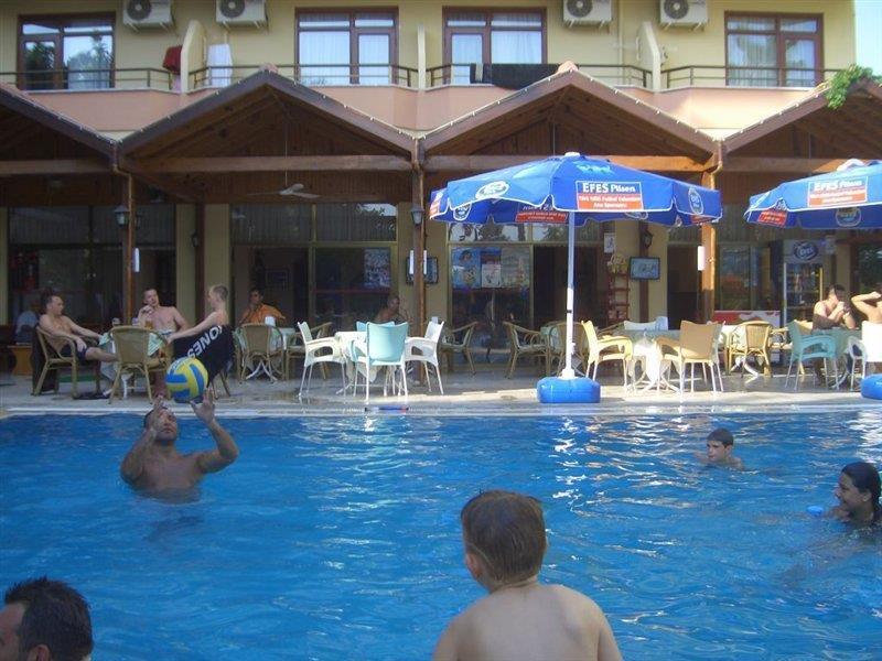Miray Hotel Kleopatra Alanya Extérieur photo